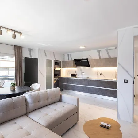Aura Apartament